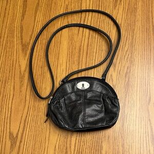Vintage Fossil Black Leather Crossbody Bag